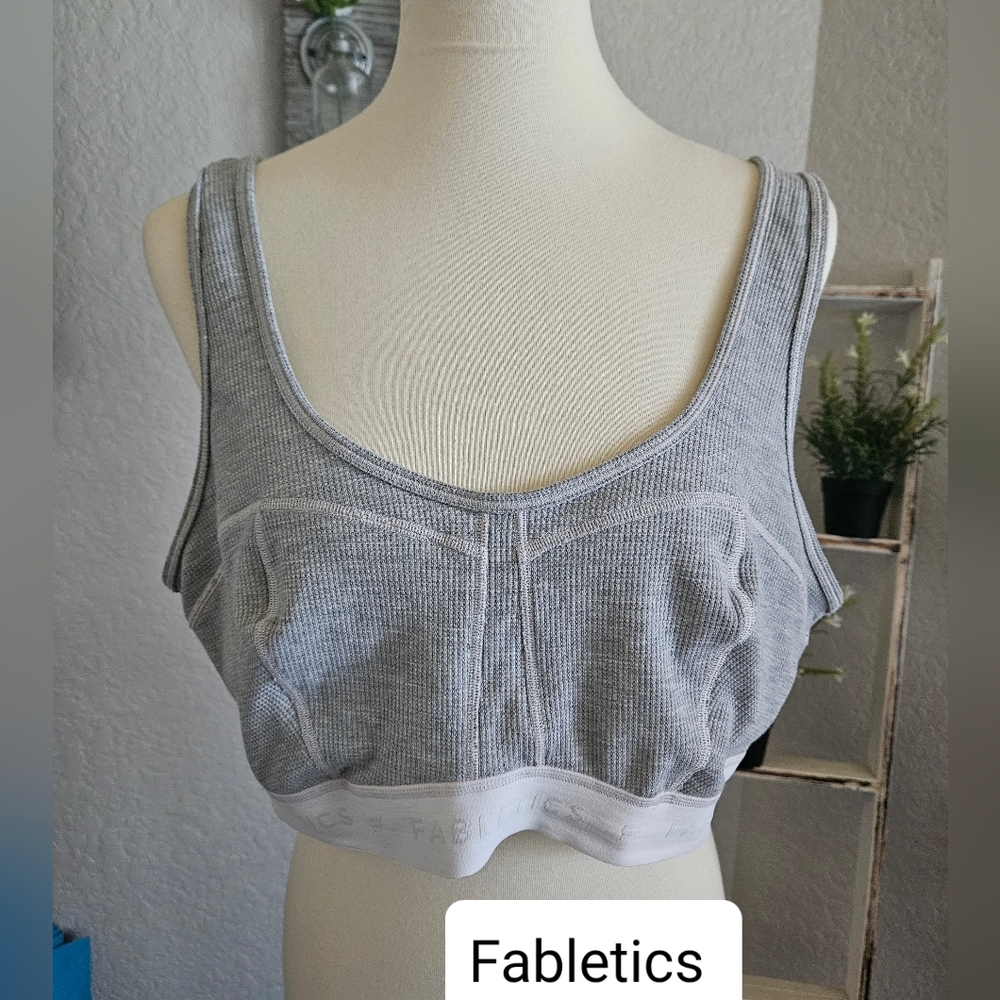 Fabletics Light GreyHeather White Logo Waffle Bra SZ 1X